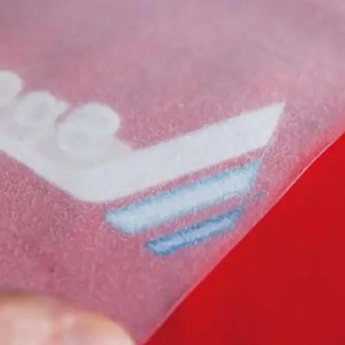 Cola termoadhesiva para el sellado de puntadas THERMOSEAL de la marca GUNOLD, en rollos