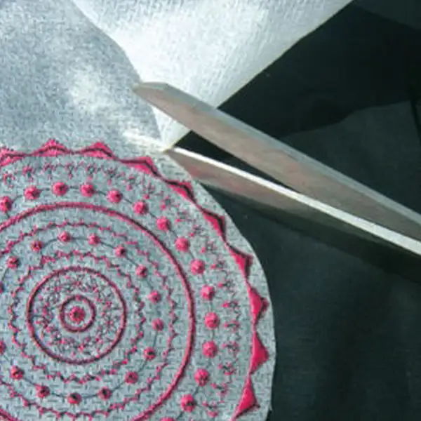 Entretela STIFFY para arrancar de Gunold, en rollos