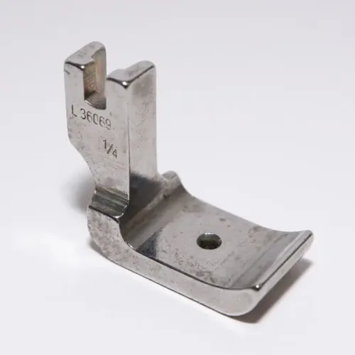 Prensatelas para colocar cordoncillo a la izquierda, de 6.40mm