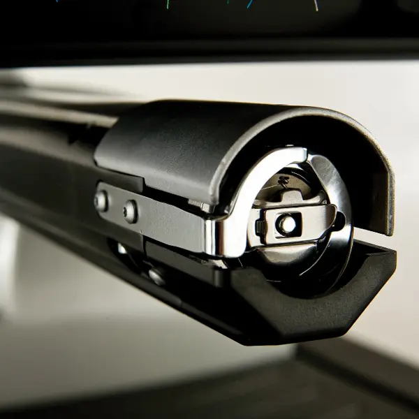 Bordadora industrial Amaya XTS de la marca Melco