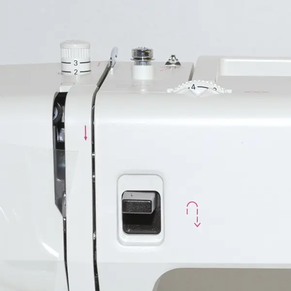 Máquina de coser doméstica Smarter by PFAFF 160S