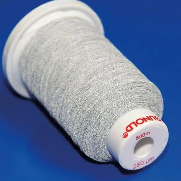Hilo reflectante REFLEX para bordar de Gunold